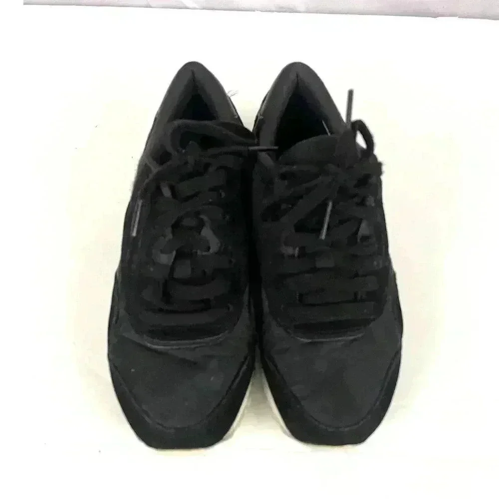 Reebok Black Casual Training Shoes‎ Sz 5.5 Women's Lace Up